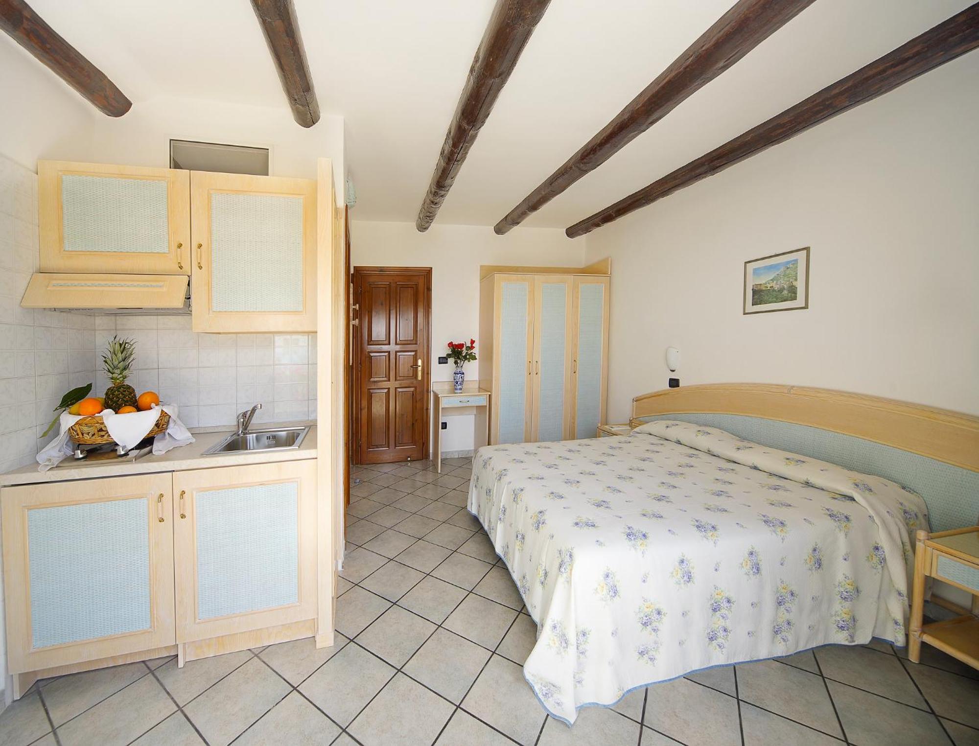 Hotel Casa Del Sole Форио Экстерьер фото