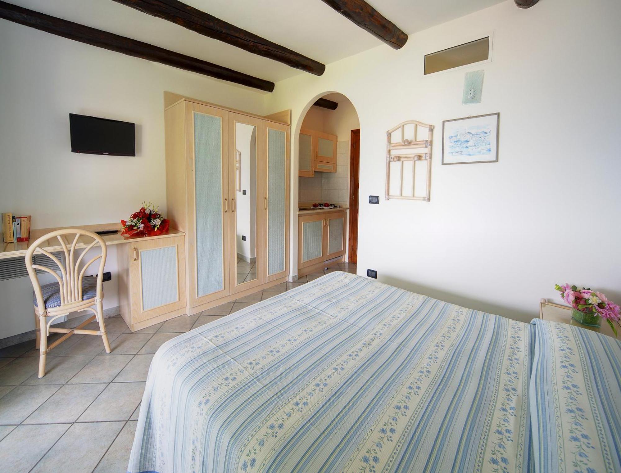 Hotel Casa Del Sole Форио Экстерьер фото