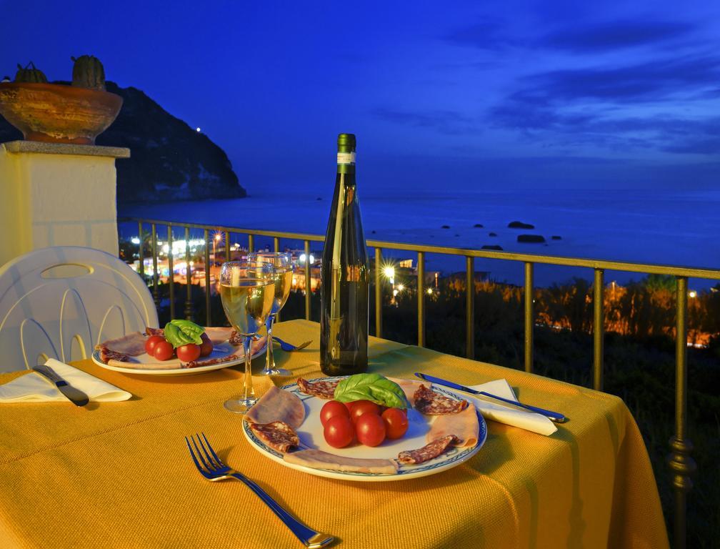 Hotel Casa Del Sole Форио Экстерьер фото